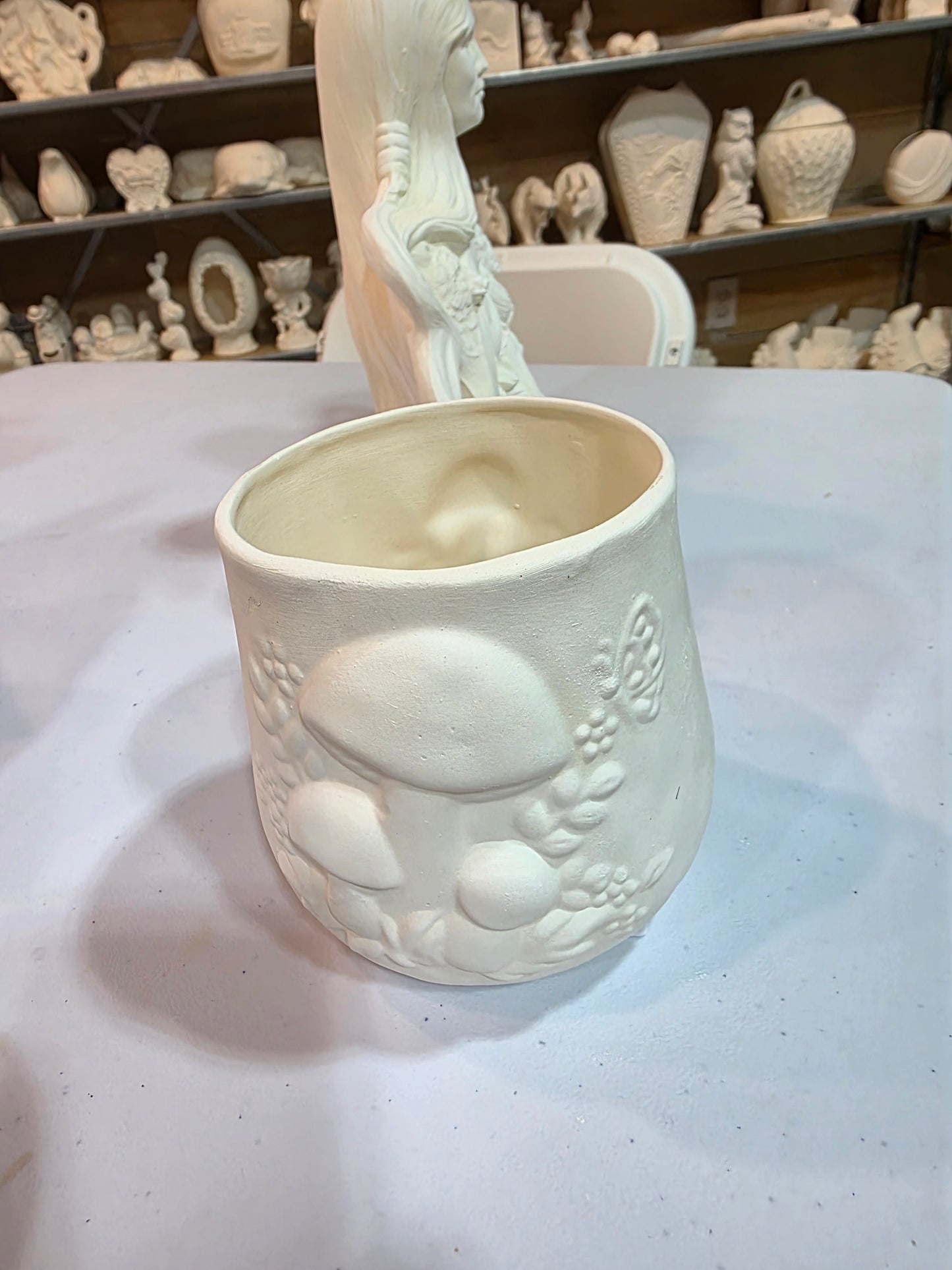 Mushroom Planter (M)
